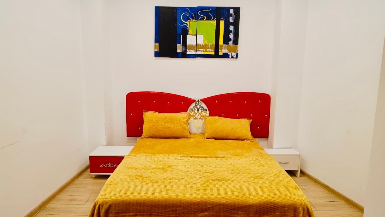 بيت شباب Cazan House بوخارست المظهر الخارجي الصورة