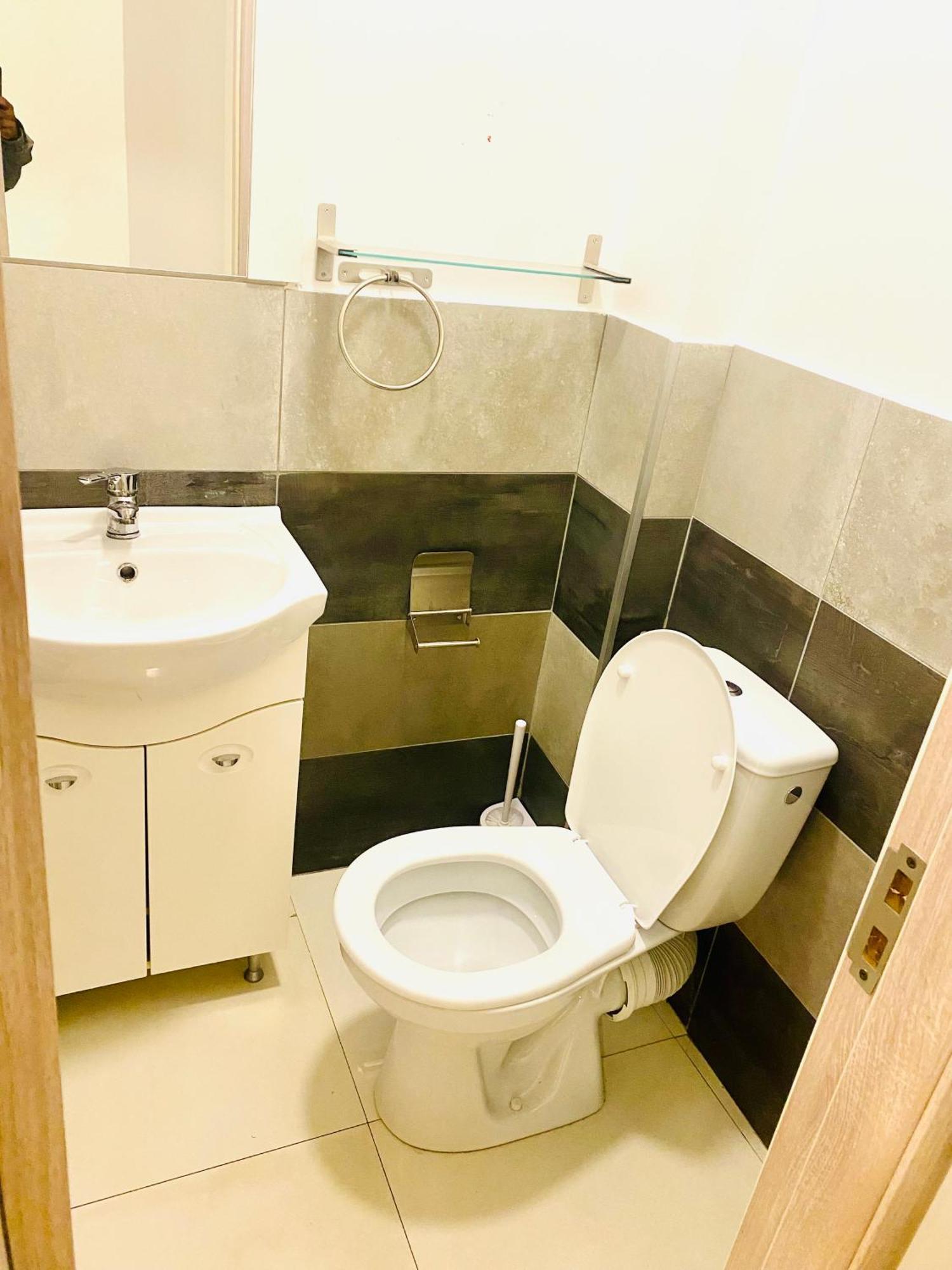 بيت شباب Cazan House بوخارست المظهر الخارجي الصورة