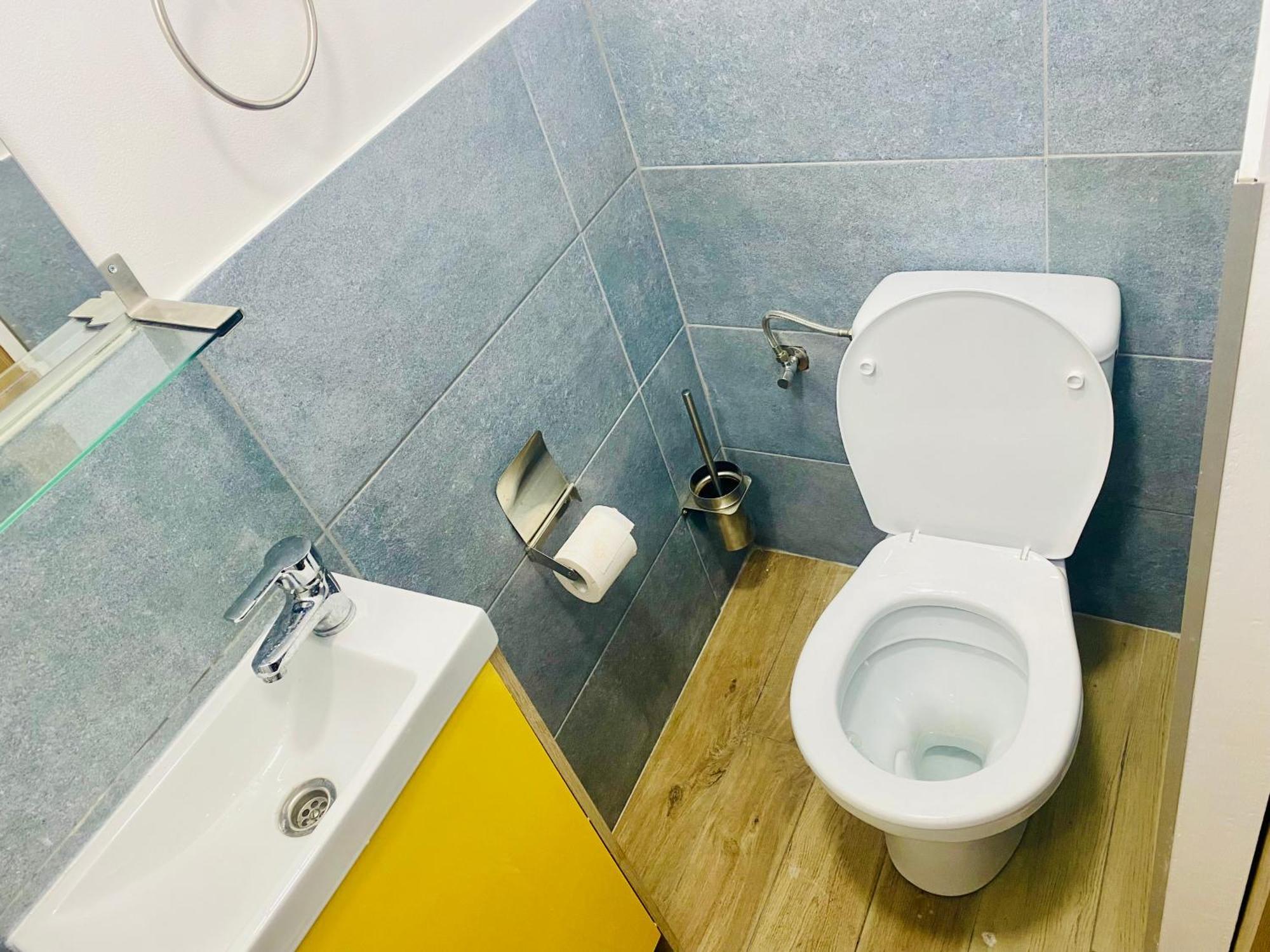 بيت شباب Cazan House بوخارست المظهر الخارجي الصورة